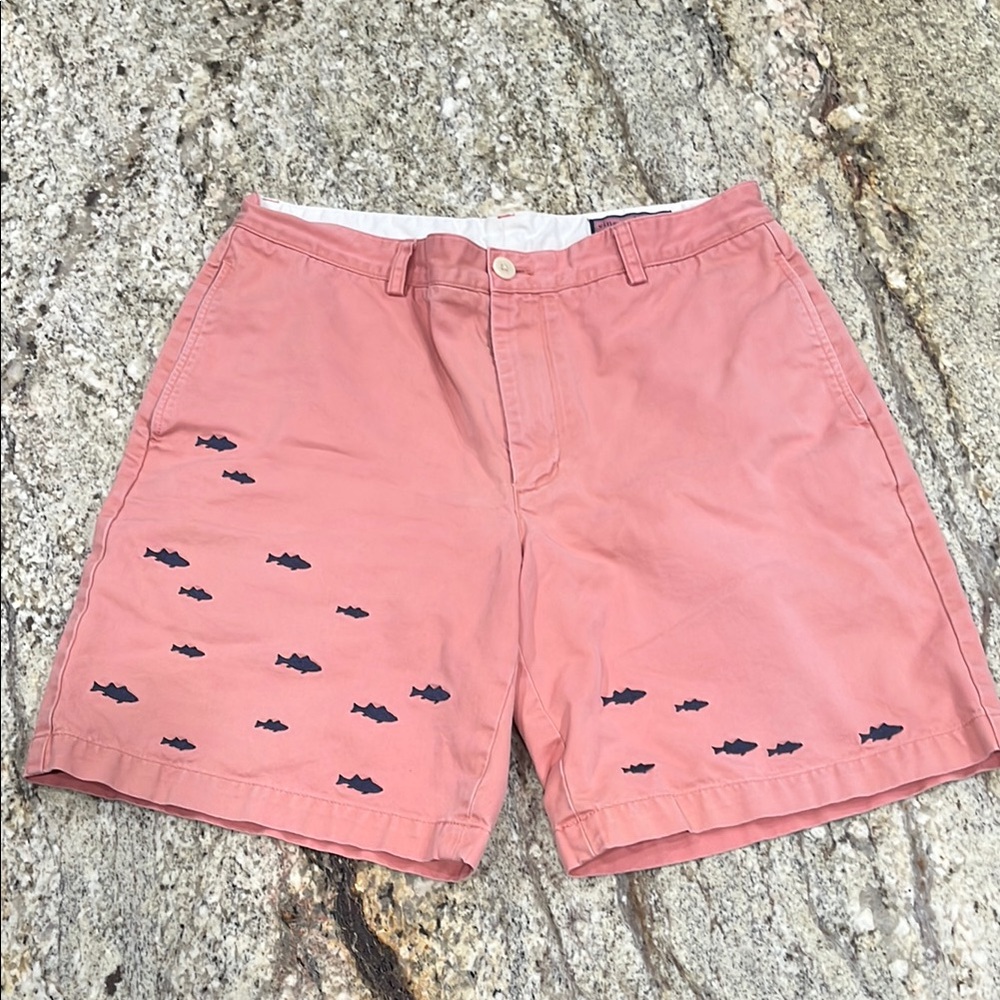 Men's Pink Fish-Patterned Shorts vineyard vines size 34  excellent condition